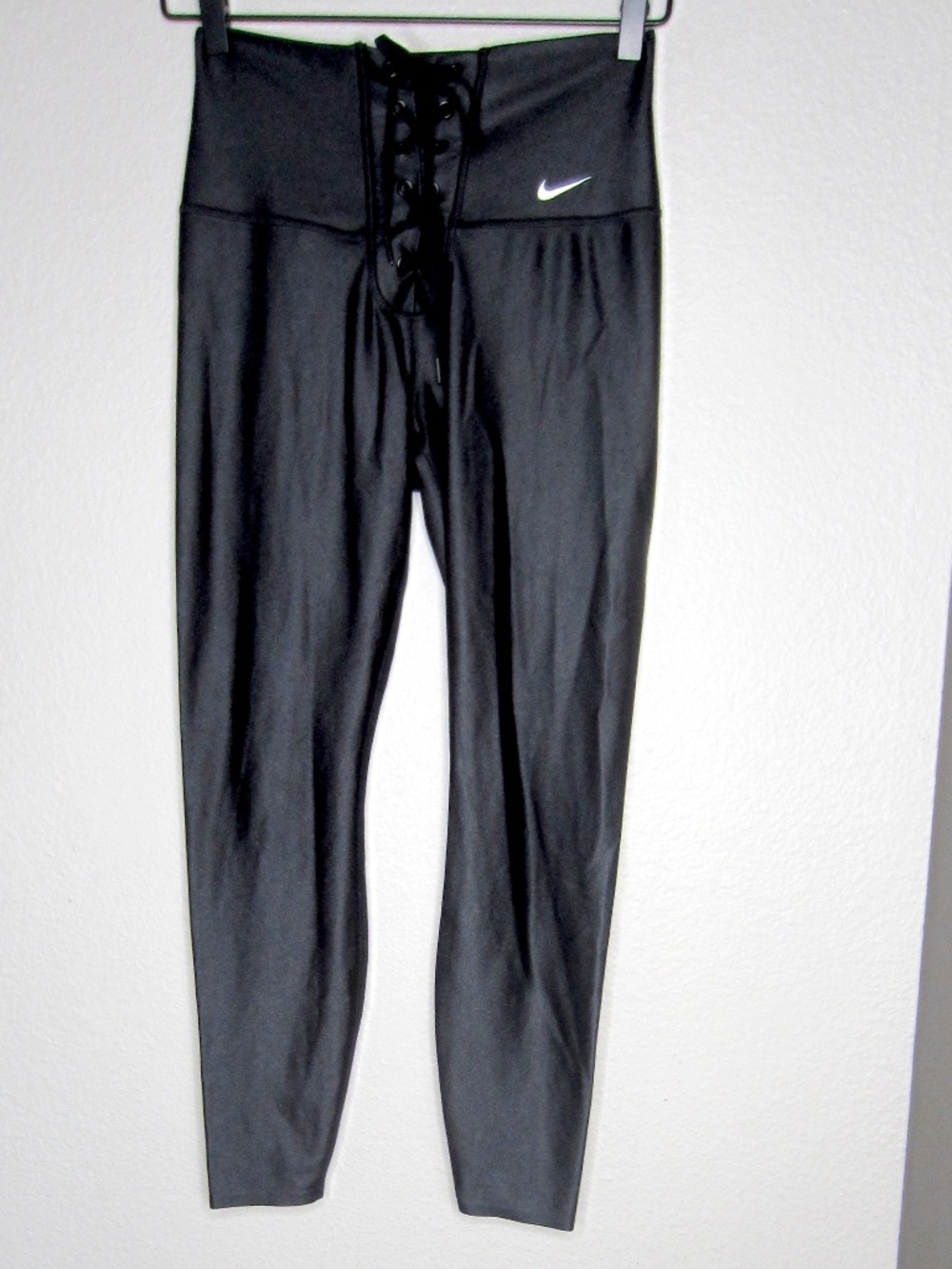 Nike Dri Fit Power Hi Shine Tight - Size Small - Picture 3 of 6